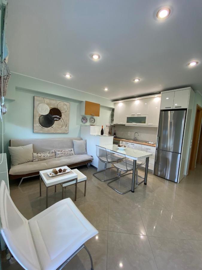Airport Tk Luxury Home Артемида Екстериор снимка