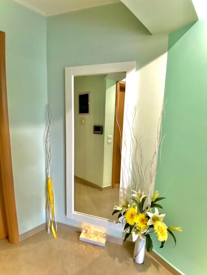 Airport Tk Luxury Home Артемида Екстериор снимка